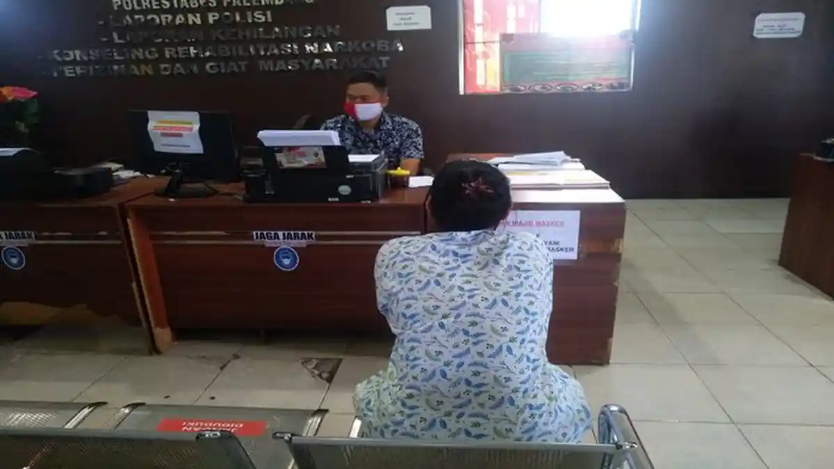 Merasa Ada yang Menindih dan Mencium Lehernya, Wanita Muda di Palembang Ini Terjaga dari Tidurnya