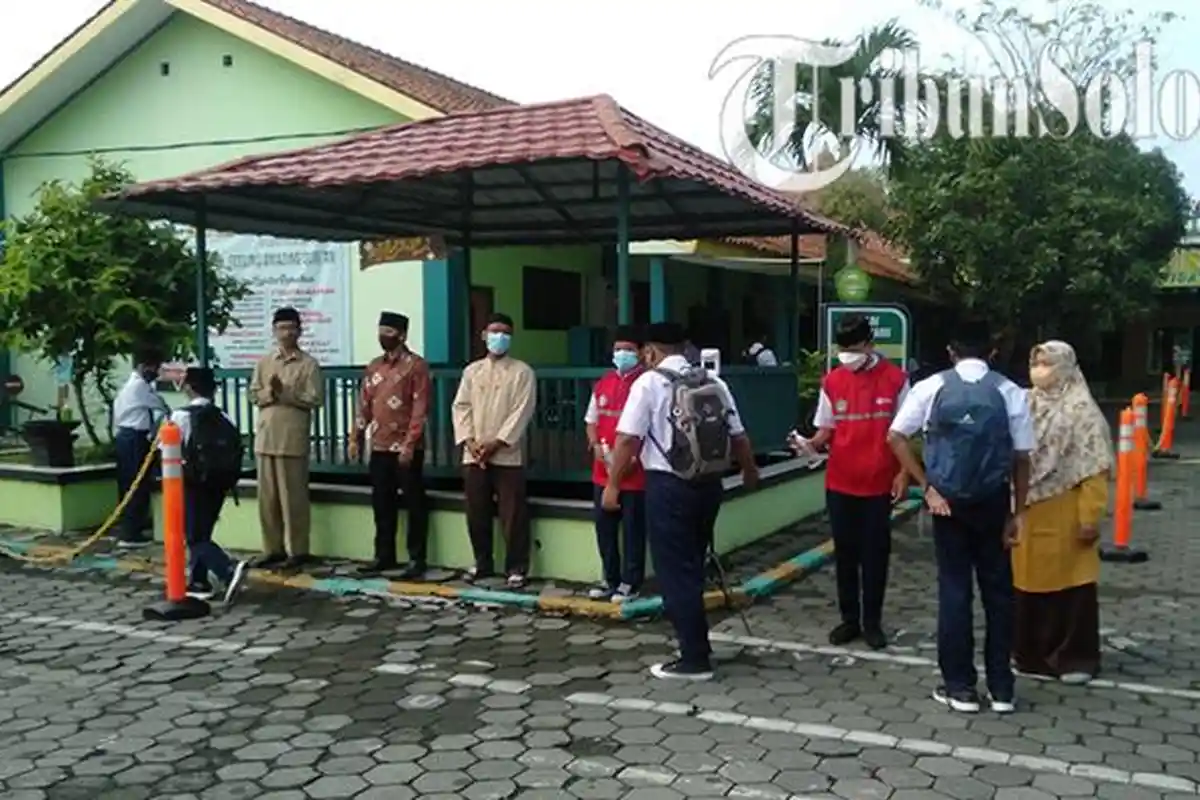 Keunggulan SMPIT Solo : Ada Kelas untuk Cetak Pemimpin Muda Lewat Organisasi hingga Hafiz Quran