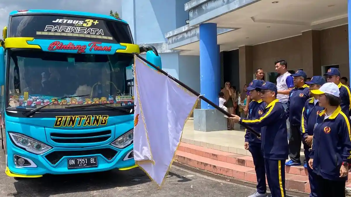 Algafry Lepas Kontingen Bangka Tengah ke Porprov VI Babel