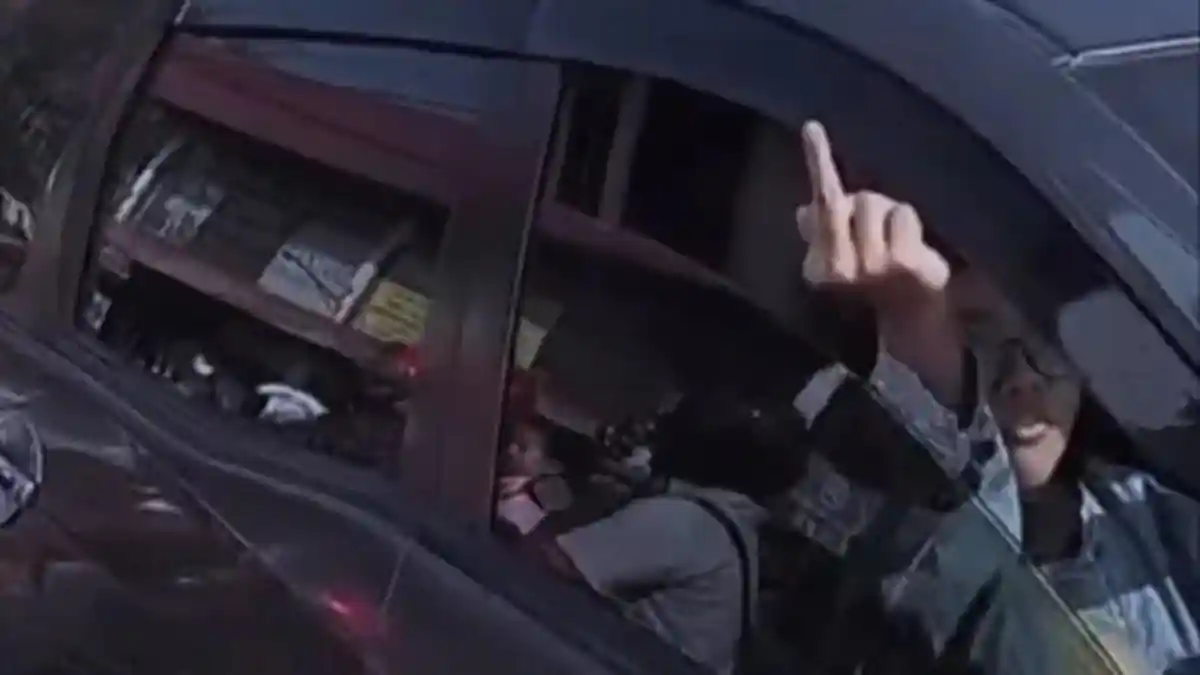 VIRAL Pengendara Mobil Bikin Gaduh di Puncak Bogor, Ditegur Malah Lebih Galak