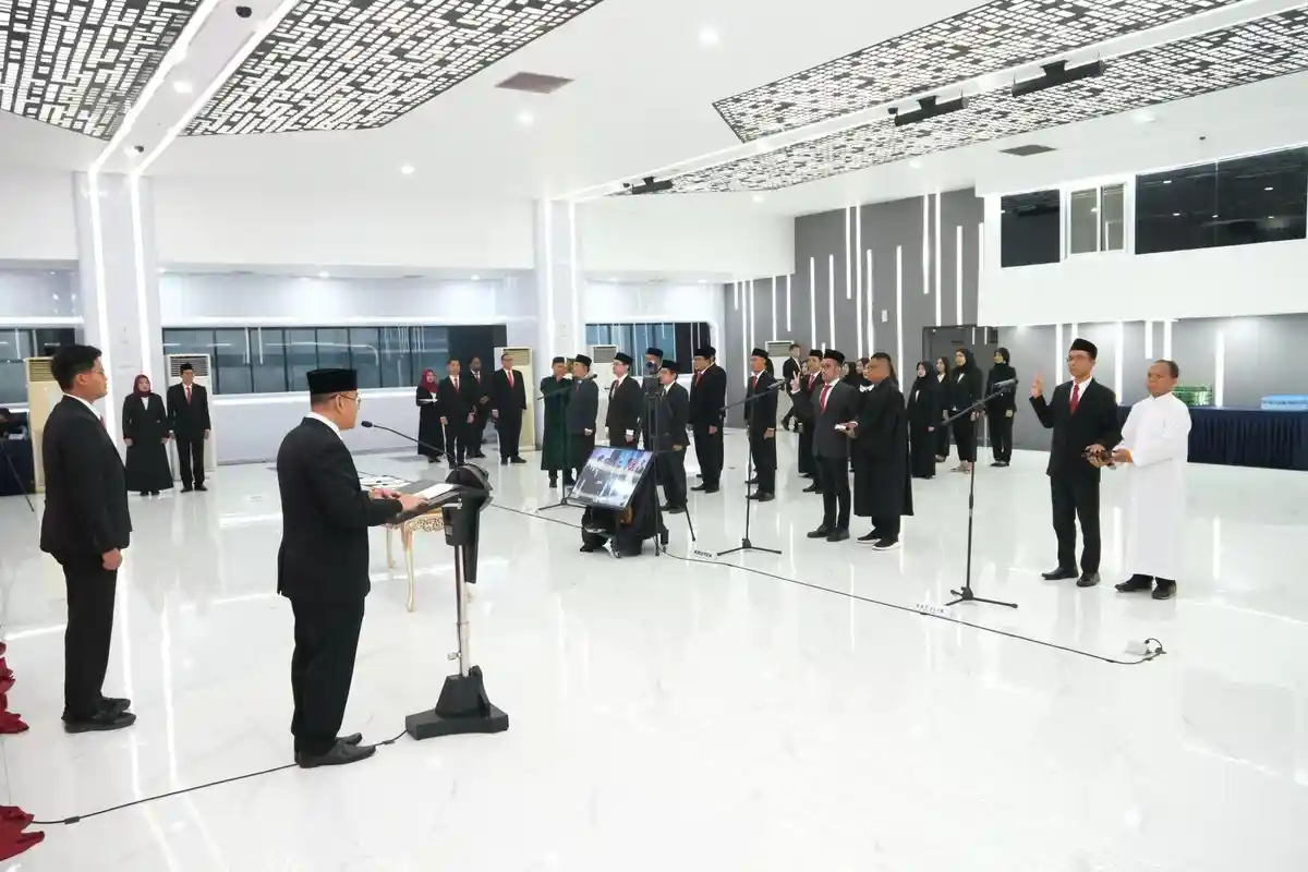 Wamen ATR/Waka BPN Lantik 78 Pejabat Fungsional, Tekankan Profesionalisme dan Integritas