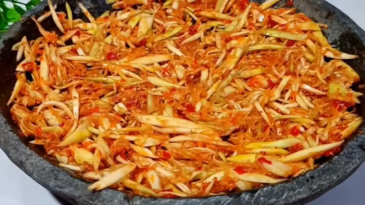 Resep Sambal Mangga Muda, Pedas Asam Nikmat Jadi Satu