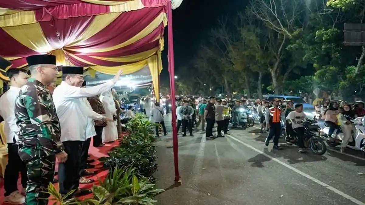 Semarak Takbiran di Musi Banyuasin, Bupati Muba HM Toha Lepas Peserta Pawai Keliling