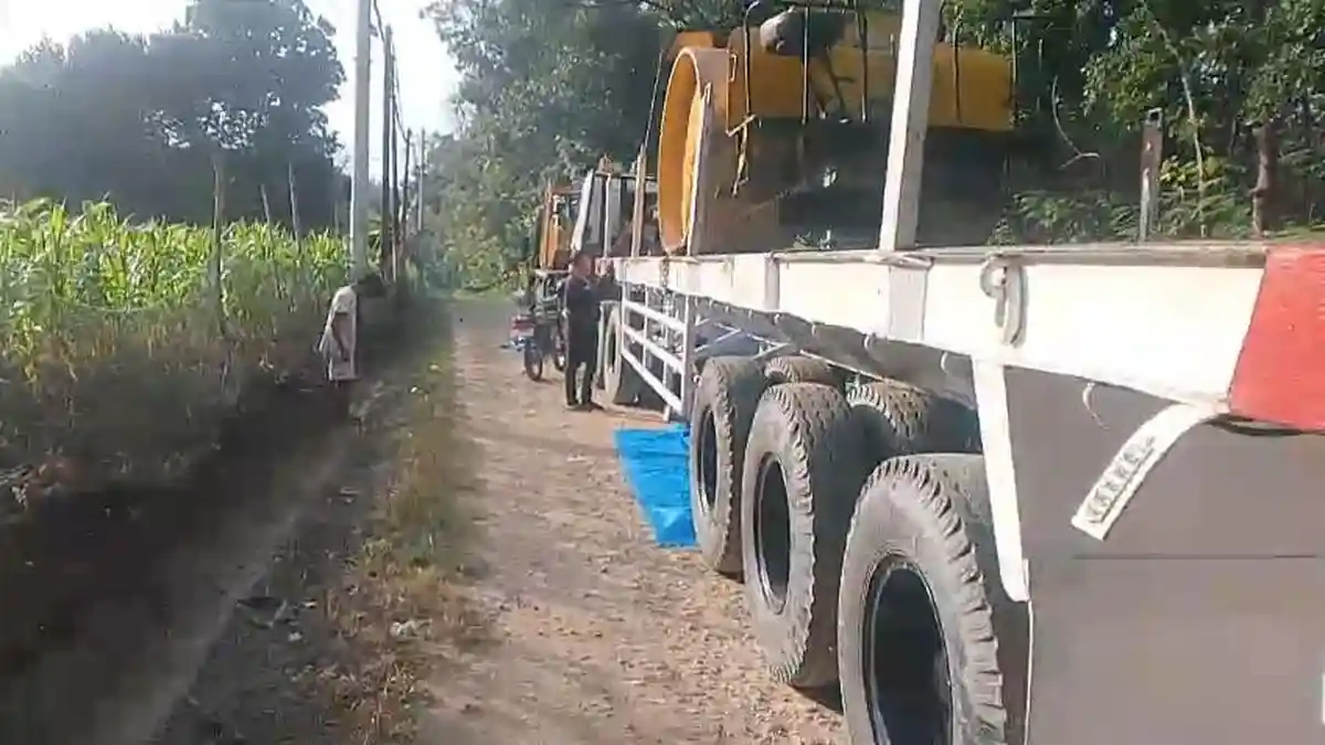 Warga Desa Semanggi Blora Hadang Armada Milik Pertamina, Tuntut Perbaikan Jalan yang Rusak