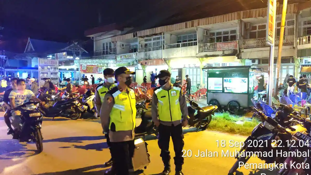 Polsek Pemangkat Gelar Operasi Yustisi pada Malam Hari, Sasar Tempat Hiburan, Warkop dan Kafe