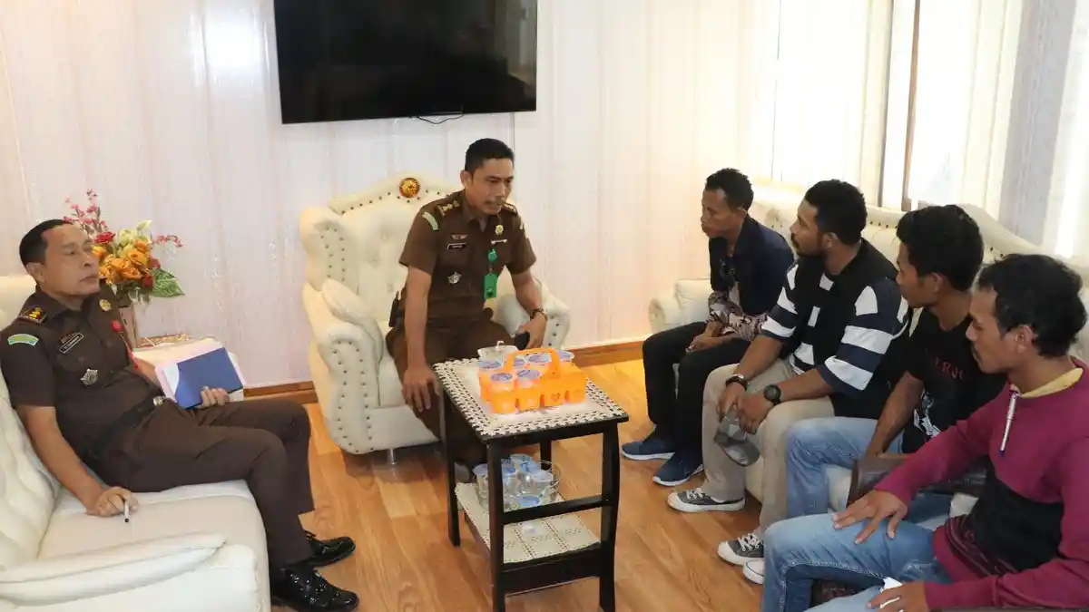 Kasus Korupsi Aplikasi Simdes Id Buru Selatan Segera Rampung