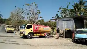 Mobil-tangki-di-Atambua.jpg