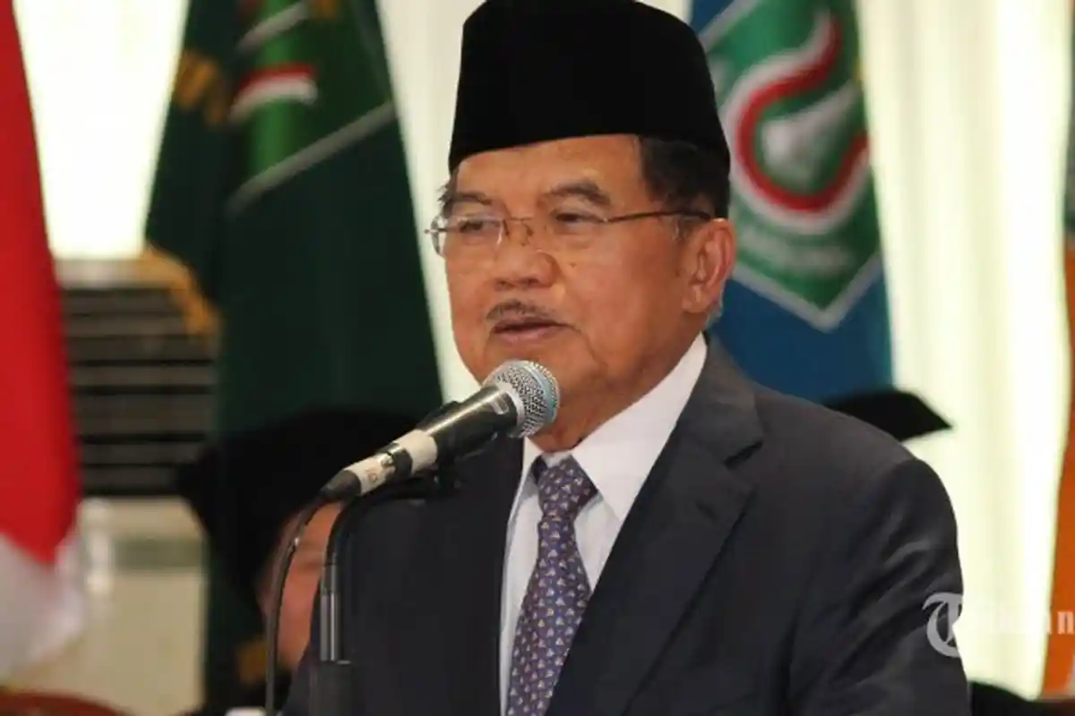 Pembakaran Masjid di Papua, JK Minta Warga Tahan Diri