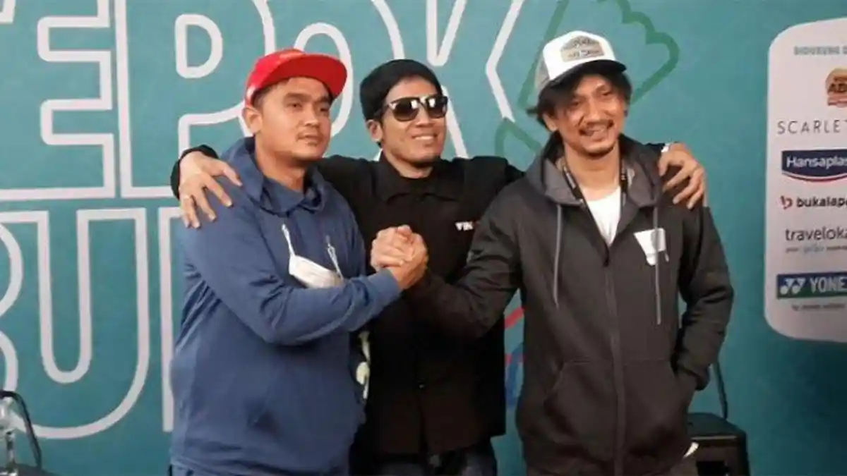Hasil Tepok Bulu 2022 Vincent Rompies vs Valentino Simanjuntak : Vincent Menang, Gimik Lempar Raket