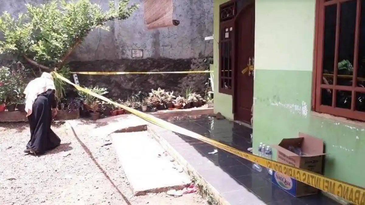 Bu Guru Ngaji Dibunuh Suami ART, Direncanakan Sebulan Lalu, Pelaku Sakit Hati Selalu Ditagih Utang