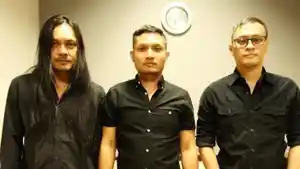 Chord-Kunci-Gitar-Lagu-Hitamku-Andra-And-The-Backbone.jpg