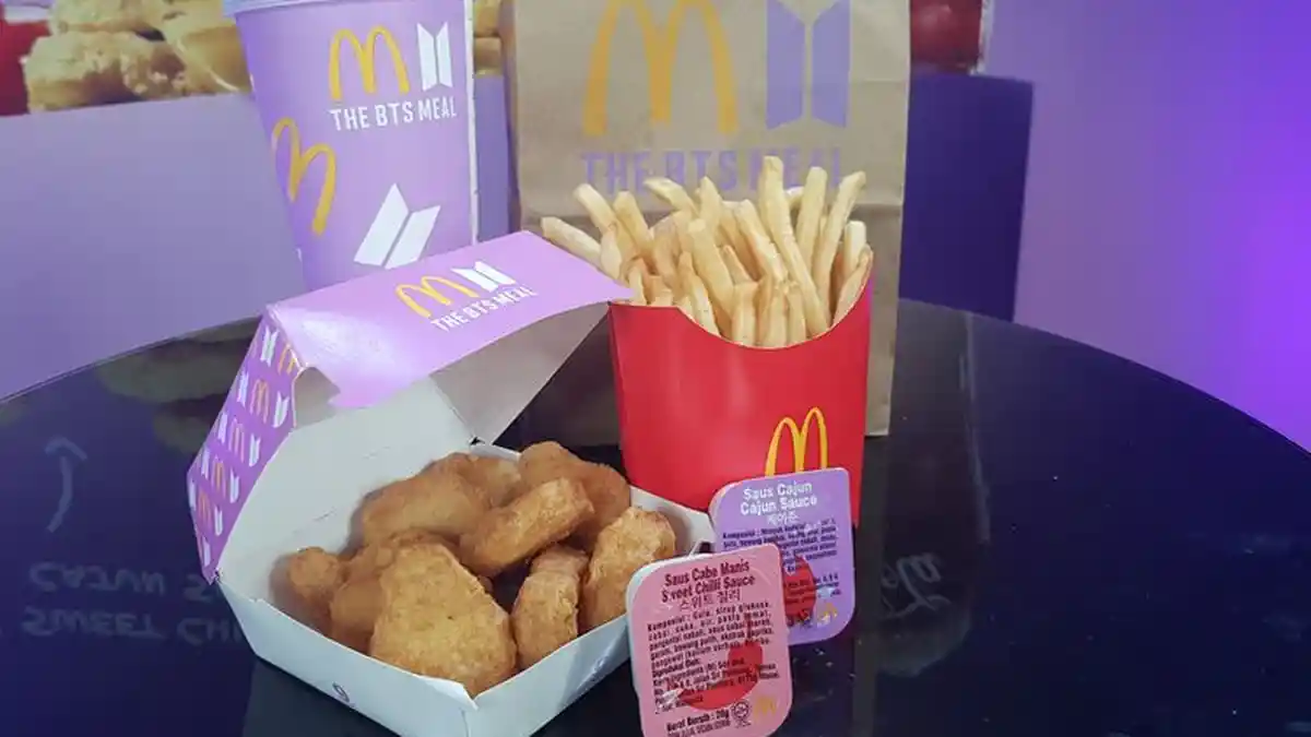 Diburu ARMY hingga Antrean Mengular di McDonald's, Apa Isi Paket BTS Meal ?