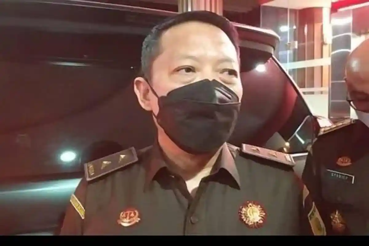 Pasca Diintai Anggota Densus 88, Jampidsus Febrie Dilaporkan ke KPK Terkait Kerugian Negara Rp9,7 T