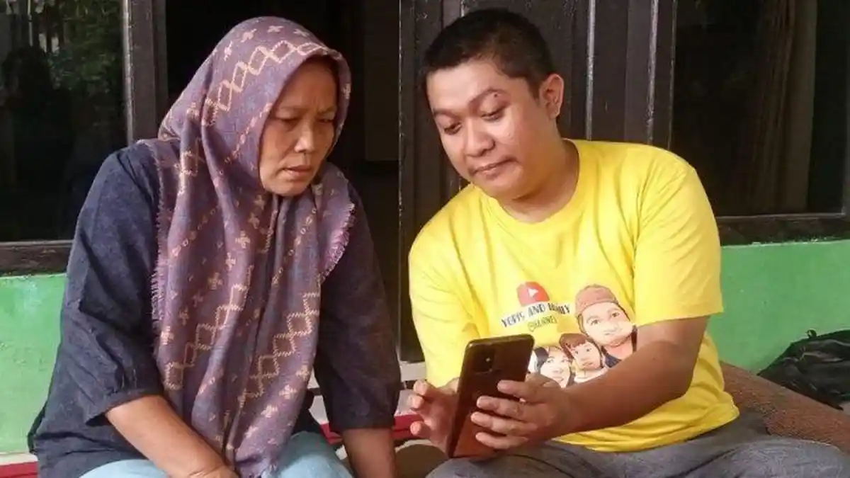 Yoris 'Kuliti' Mimin Karena Mengaku Tak Kenal Danu