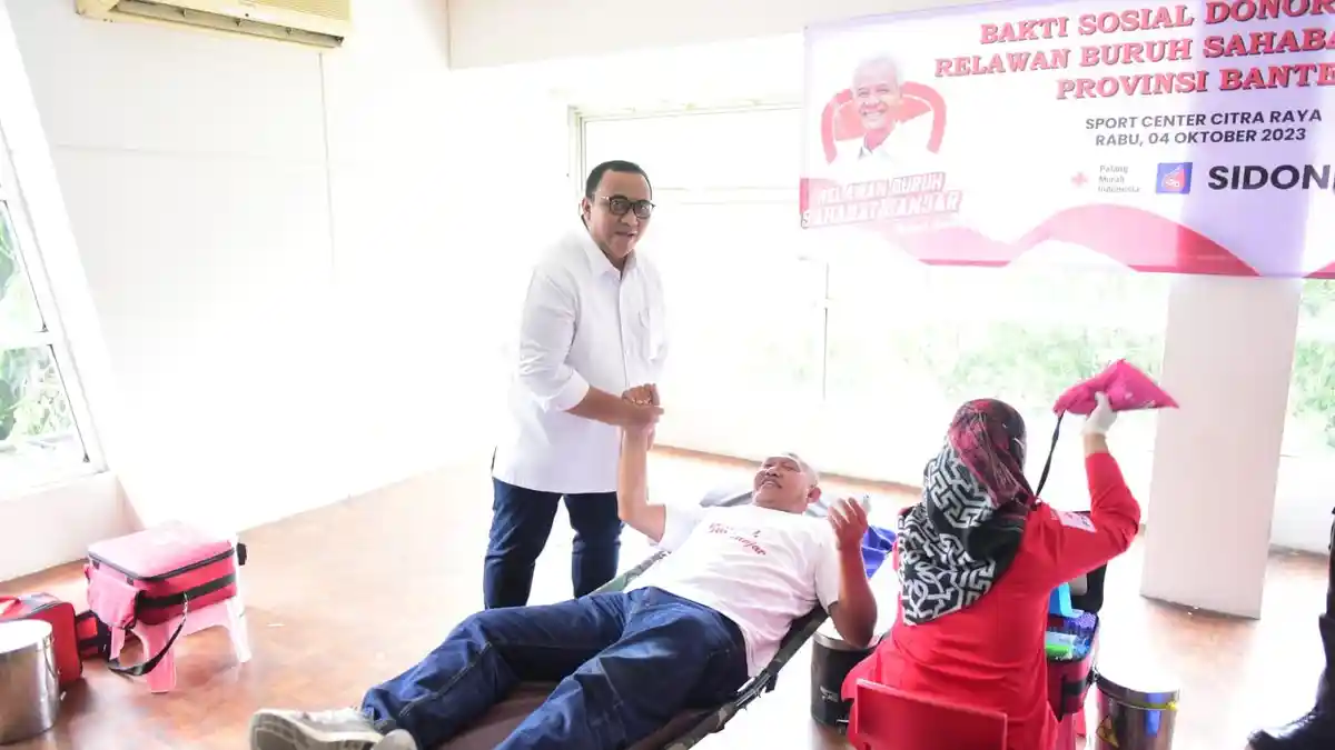 Relawan Buruh Sahabat Ganjar Banten Lakukan Aksi Donor Darah
