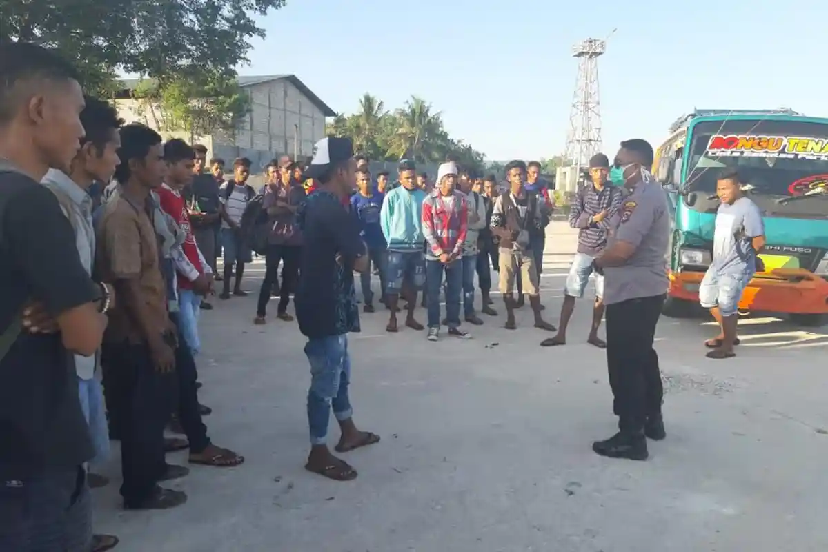 Tim Gugus Tugas Percepatan Penanganan Corona Gagalkan Keberangkatan 47 Warga Kodi SBD Ke Bima