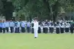 para-pegawai-jadi-peserta-upacara-hari-sumpah-pemuda-di-lapangan-lambung-mangkurat-kandangan.jpg