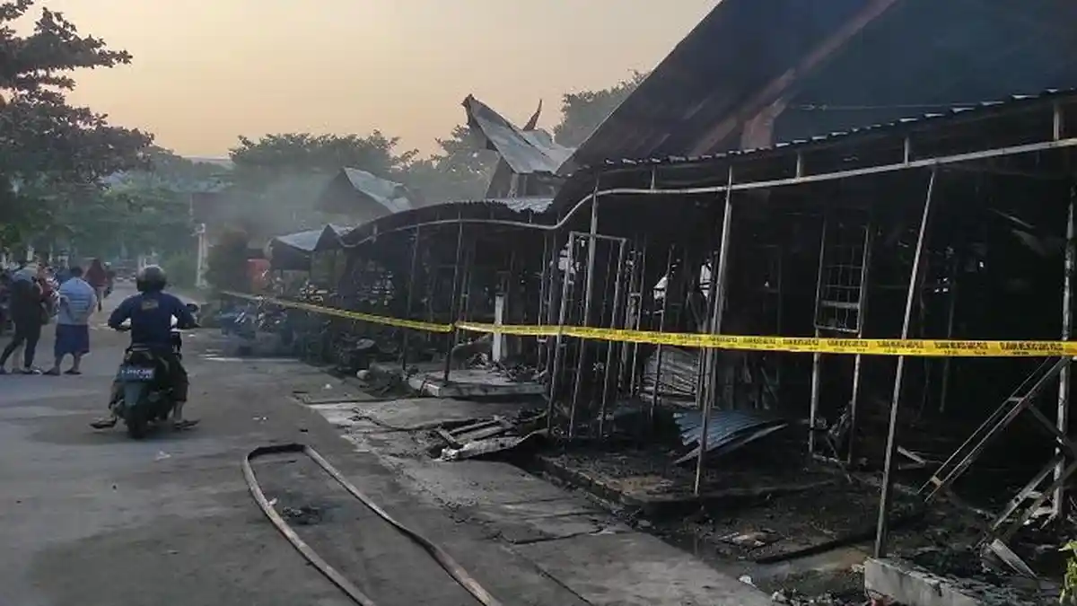 Dagangan 200 Penjual Tak Tersisa, Kerugian Kebakaran Pasar Barito Kudus Tembus Rp2 Miliar