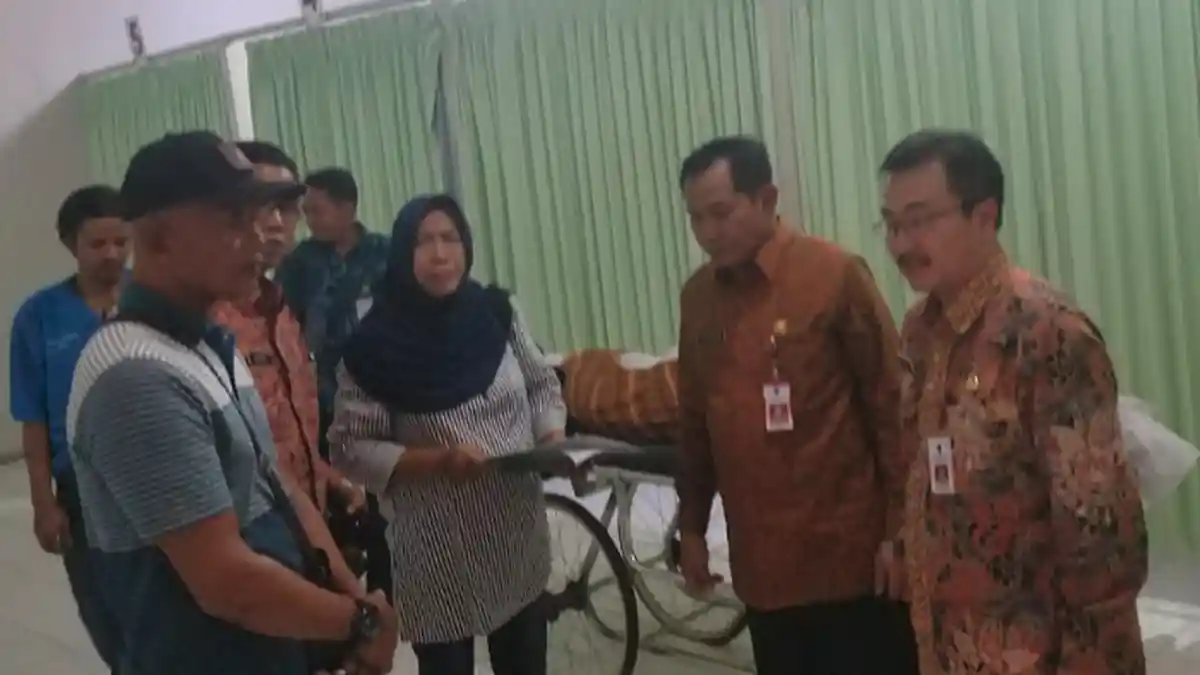 Gubernur Jatim Siap Beri Santunan Bonek Asal Jember yang Tewas saat Mbonek Persebaya Vs Arema FC