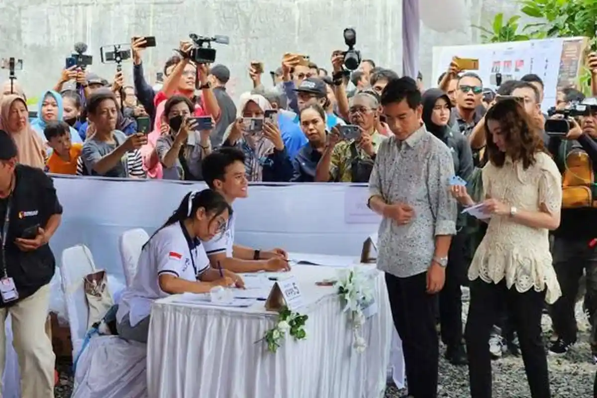Hasil Pemilu 2024: Capres-Cawapres 02 Prabowo-Gibran Unggul di TPS Gibran Mencoblos