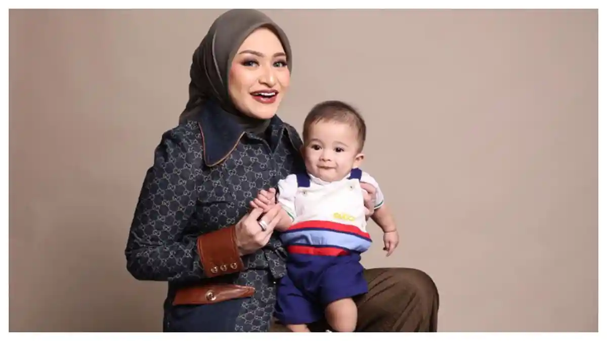 Adzam Jatuh Sakit, Nathalie Holscher Doakan Putranya Lekas Sembuh, Sule Tak Peduli?