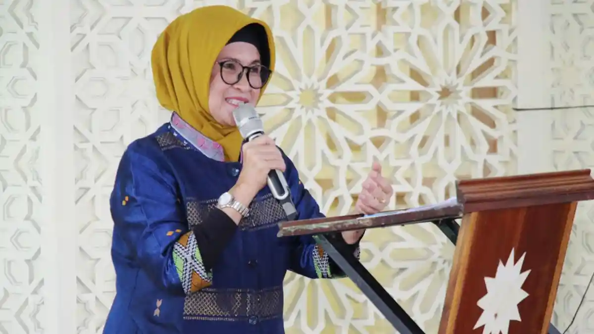 Wali Kota Susanti Dengarkan Paparan Perjanjian Kinerja Para Kepala Dinas dan Direksi BUMD
