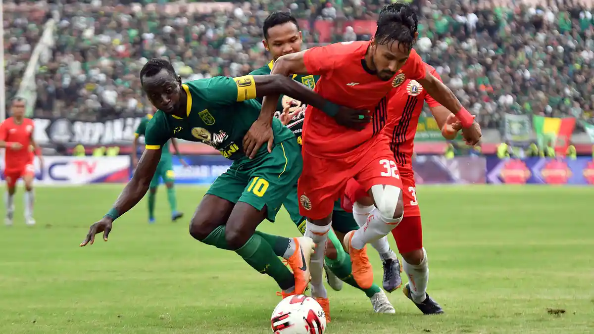 Persija Vs Persebaya Resmi Ditunda karena Virus Corona