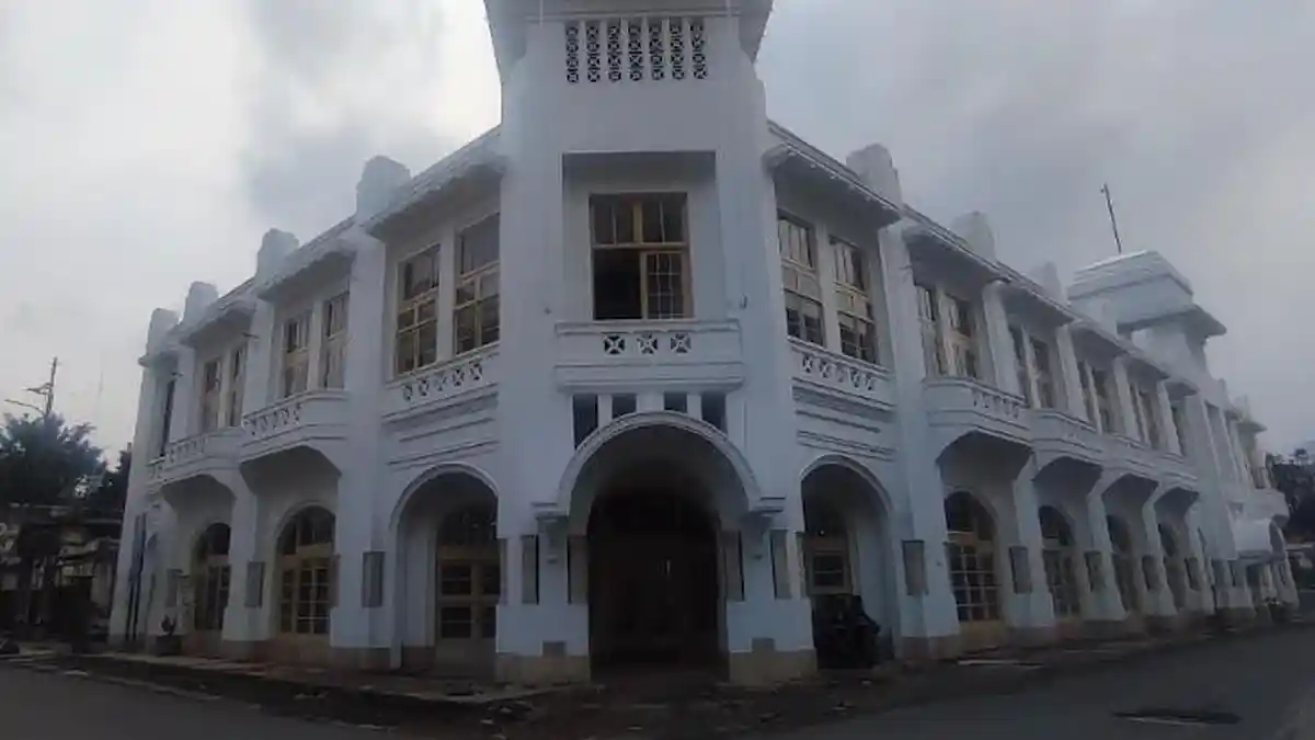 Polemik Revitalisasi Gedung Warenhuis yang Tak Kunjung Diresmikan, Wali Kota Bobby Sebut Alasannya