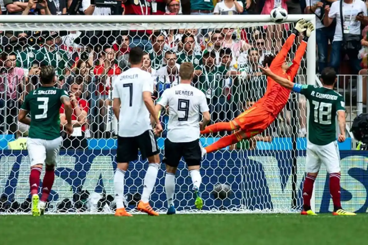 Fakta Laga Jerman Vs Meksiko, dari Gol Lozano yang Sebabkan Gempa Bumi hingga Kekecewaan Joachim Low