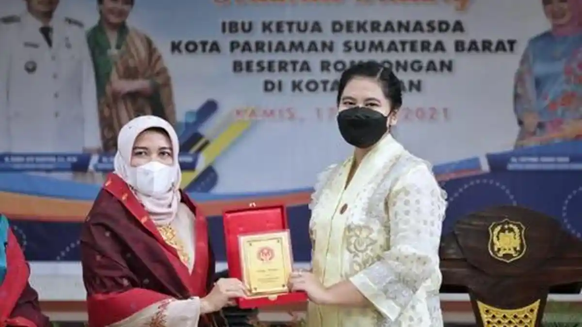 Izin Usaha UMKM Dimudahkan, Kahiyang Ayu Terima Kunjungan Dekranasda Kota Pariaman
