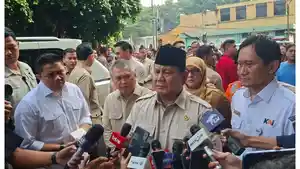 prabowo-berduka.jpg