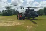 Evakuasi-delapan-korban-meninggal-dunia-akibat-peristiwa-jatuhnya-helikopter-PK-CFX-di-Sekadau.jpg
