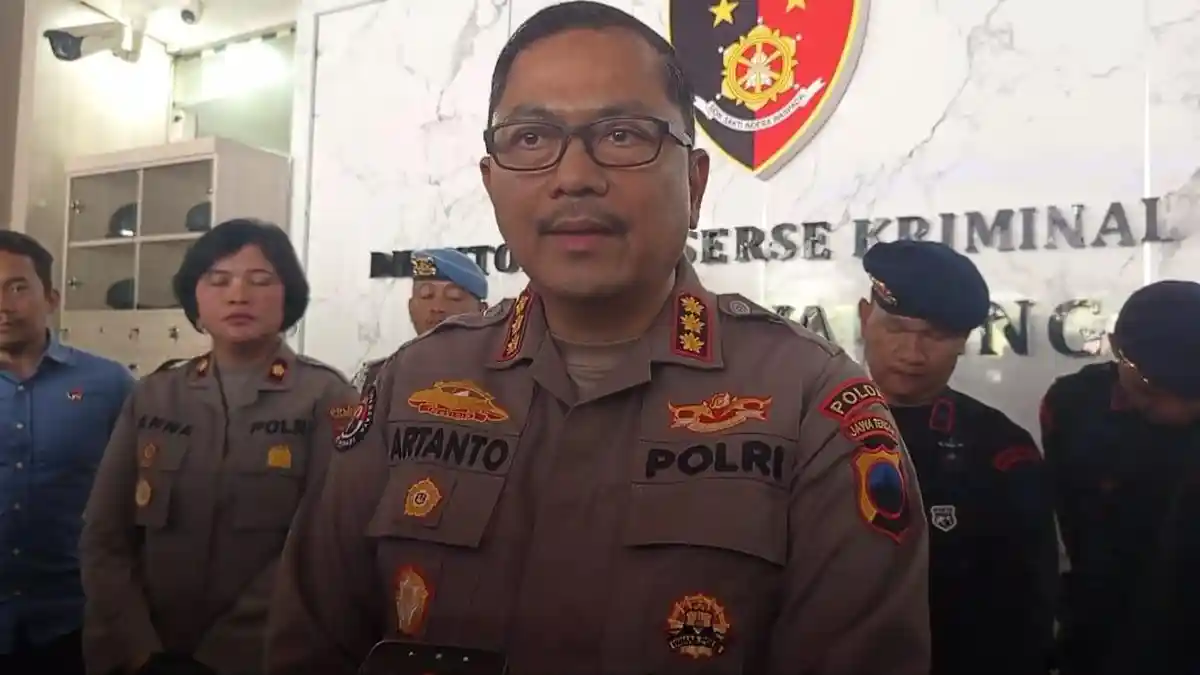 Geledah Mobil Pribadi AKBP Basuki, Polda Jateng Temukan Obat dan Tas Perempuan