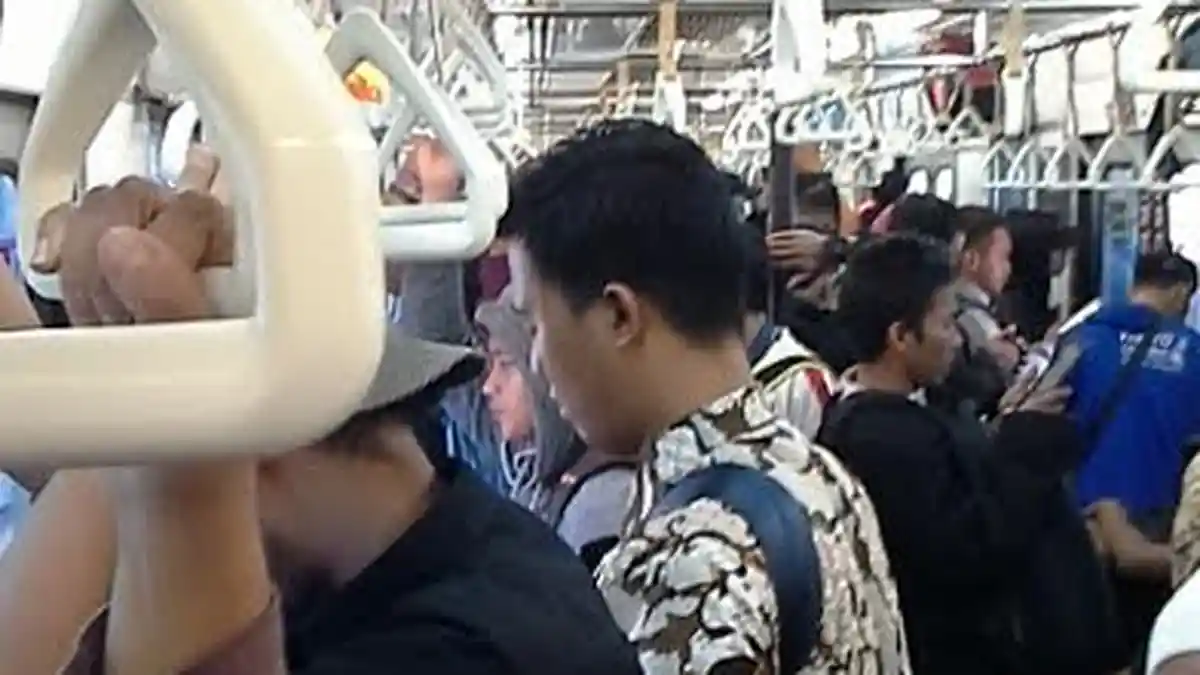 PT KAI Buka Dua Rute Baru Commuter Line Mulai April