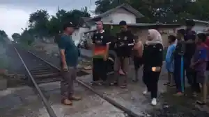 Lokasi-pasangan-suami-istri-tewas-tertabrak-kereta-Jumat-352024.jpg