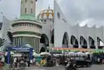 BAZAR-KULINER-RAMADAN-Warga-berbondong-bondong-mengunjungi-bazar.jpg