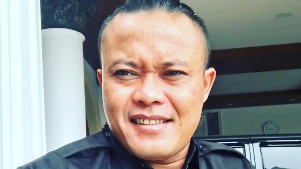 Kerja Keras Sule Berbuah Manis, Kini Punya Rumah 50 M, Pekerjanya Ada Lebih dari 10 Orang