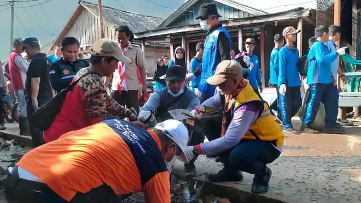Pemkab Mesuji Peringati Hari Peduli Sampah Nasional di Kecamatan Rawajitu Utara