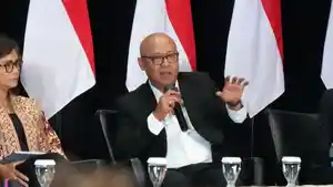 Direktur-Utama-PT-Surveyor-Indonesia-Persero-Fajar-Wibhiyadi-soal-ESG.jpg