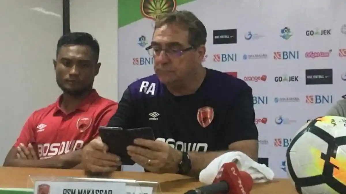 Robert Rene Alberts Tetap Optimis Usai Ditahan Imbang Bhayangkara FC
