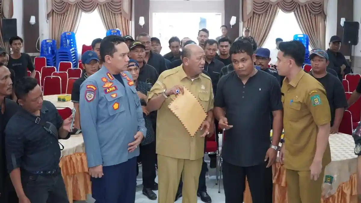 Massa BAPERA Geruduk Kantor Bupati Langkat dan Tagih Janji Politik, Ini Kata Ondim