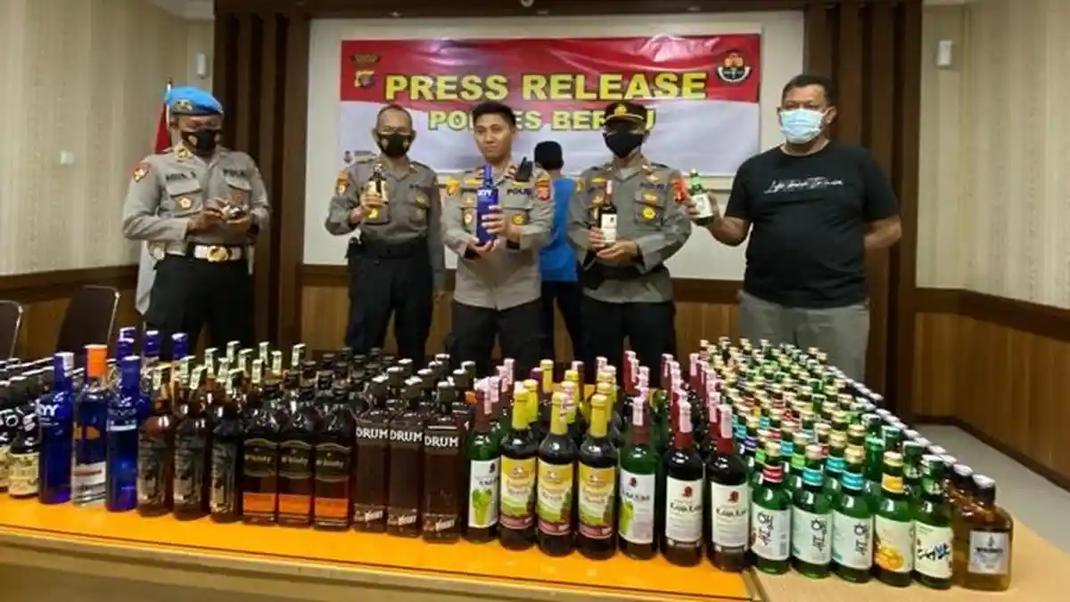 22 Kasus Miras dengan Total 22 Tersangka dan 2.457 Botol Berhasil Ditangani Polres Berau