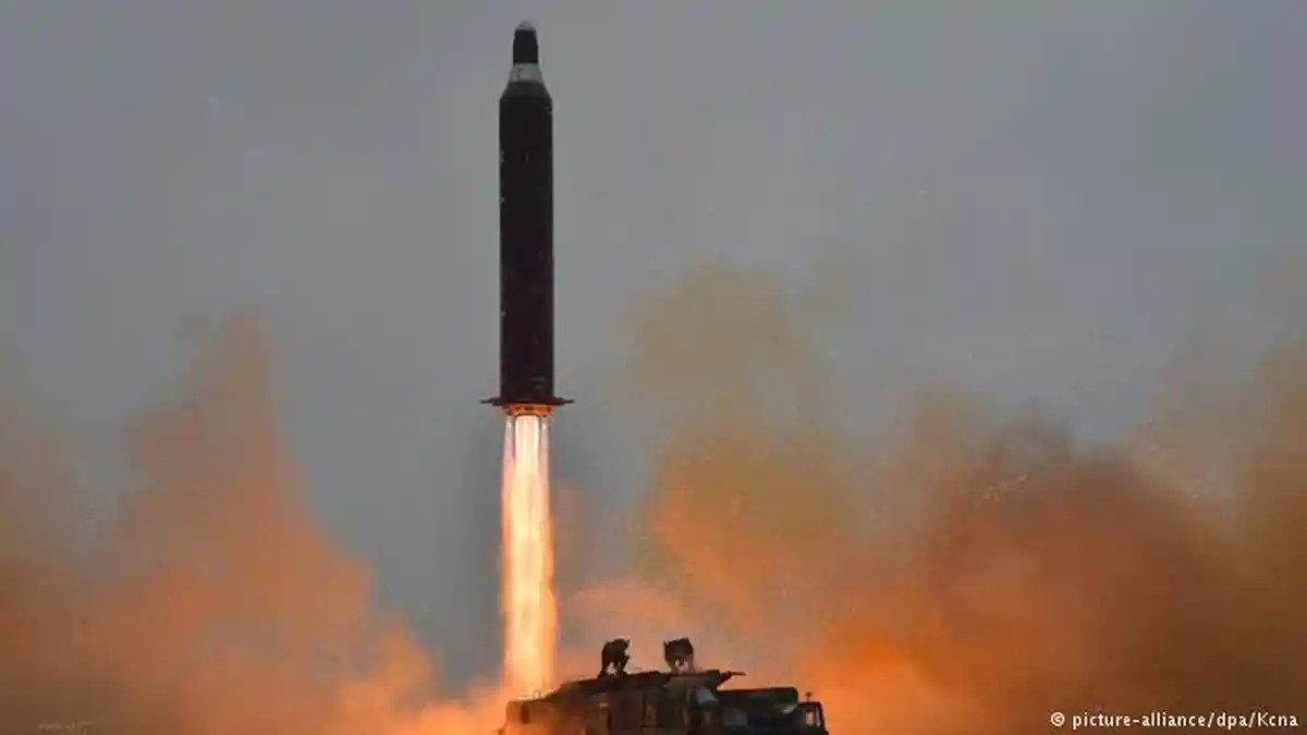 Korea Utara Ancang-ancang Tembakkan Nuklir Ke Guam, Ternyata Ini yang Bikin Dongkol Kim Jong Un