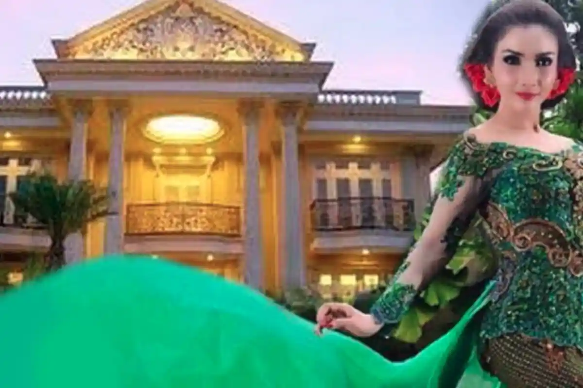 Mengintip Rumah Roro Fitria Senilai Rp12 M yang Tak Berpenghuni, Ruang Tamu Serba Emas Menyilaukan