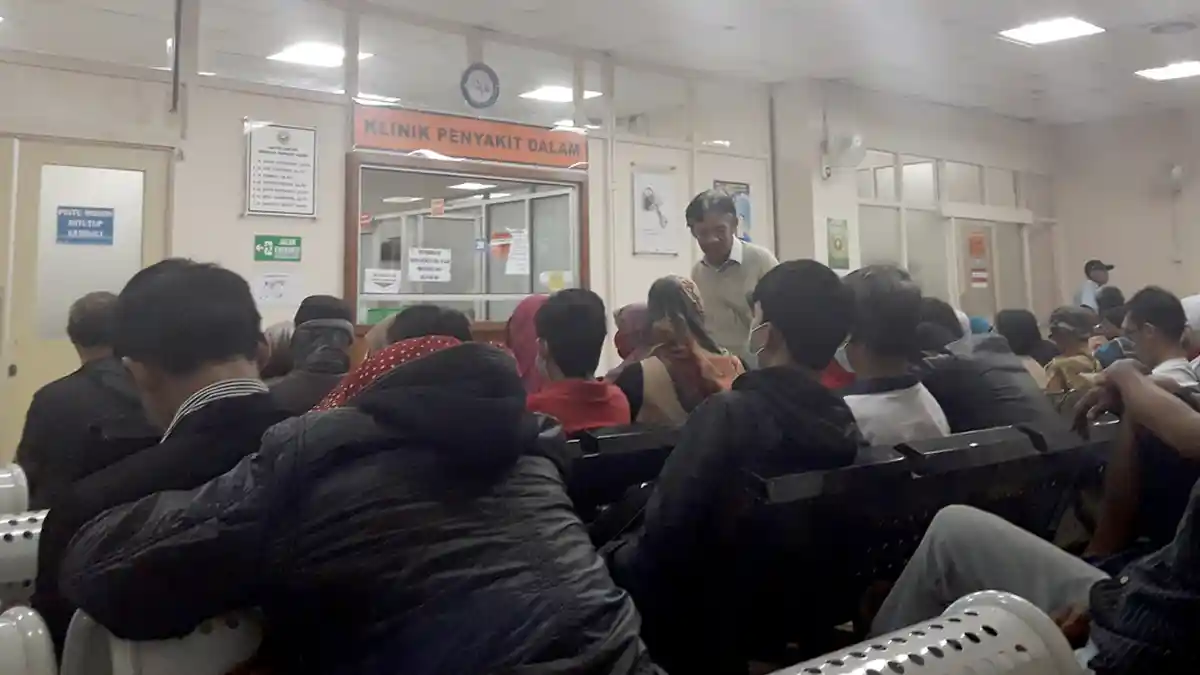 Walau Antrean di RSUD Cibabat Tidak Tertampung, Pasien Ini Anggap Pelayanannya Cukup Baik