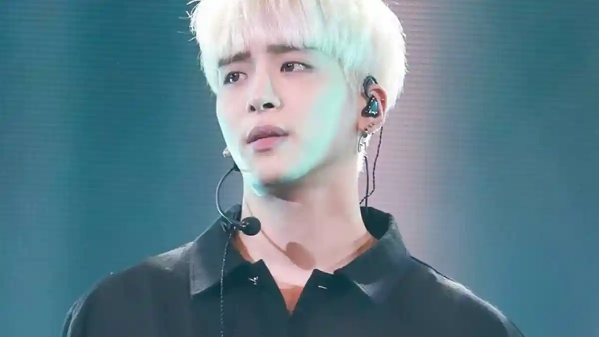 Jonghyun SHINee Bunuh Diri, Warganet Ungkap Kehilangan Lewat Tagar #SHINee