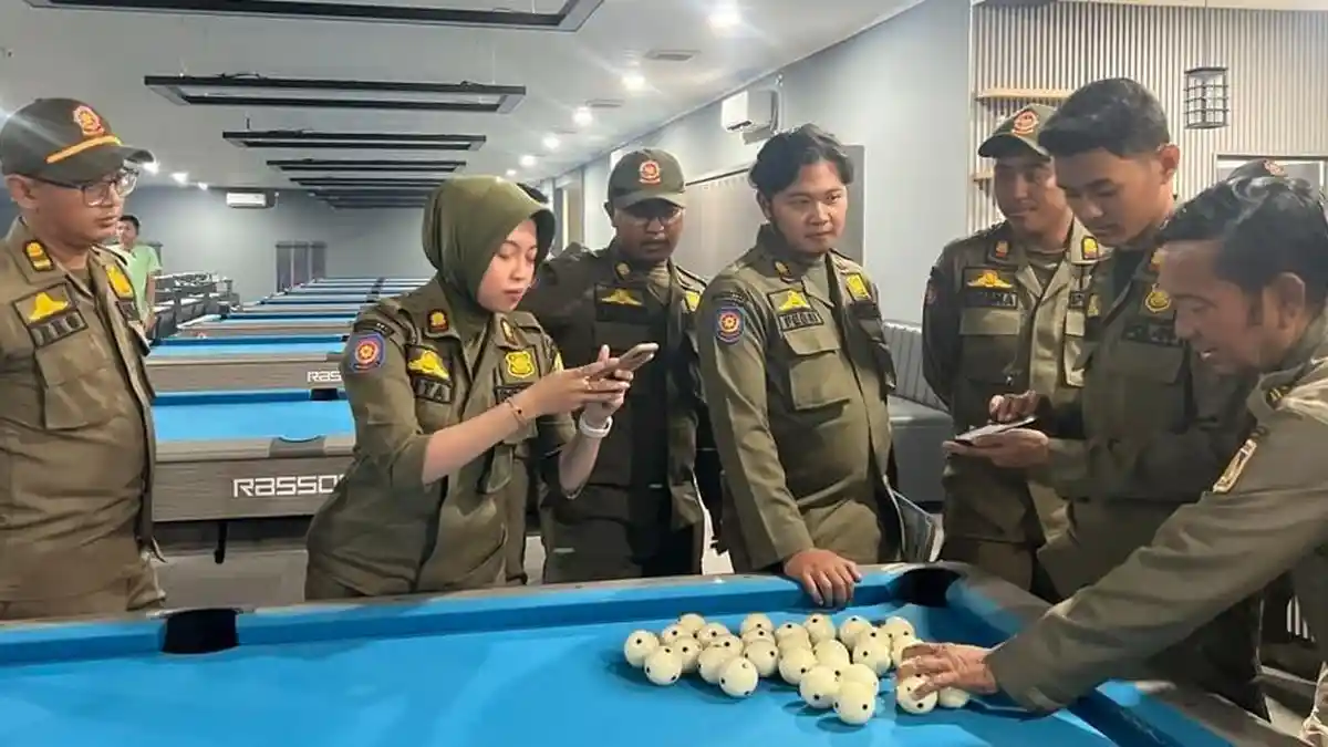 Razia Saat Ramadan di Balikpapan, Perketat Tempat Hiburan Malam dan 49 Botol Miras Disita