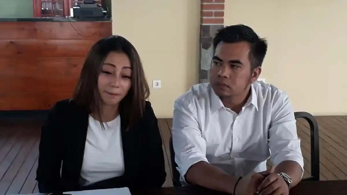 Berduaan Bersama Ridho Ilahi di Kamar Hotel Saat Digerebek, Chagii Amelia: Saya Khilaf