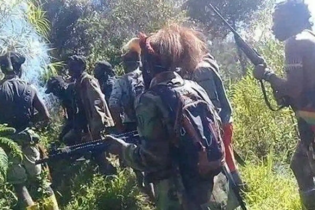 KKB Gigit Jari, Sandera Pesawat Susi Air untuk Dapatkan Dana Desa, Pemerintah Tegas : KKB Tak Berhak