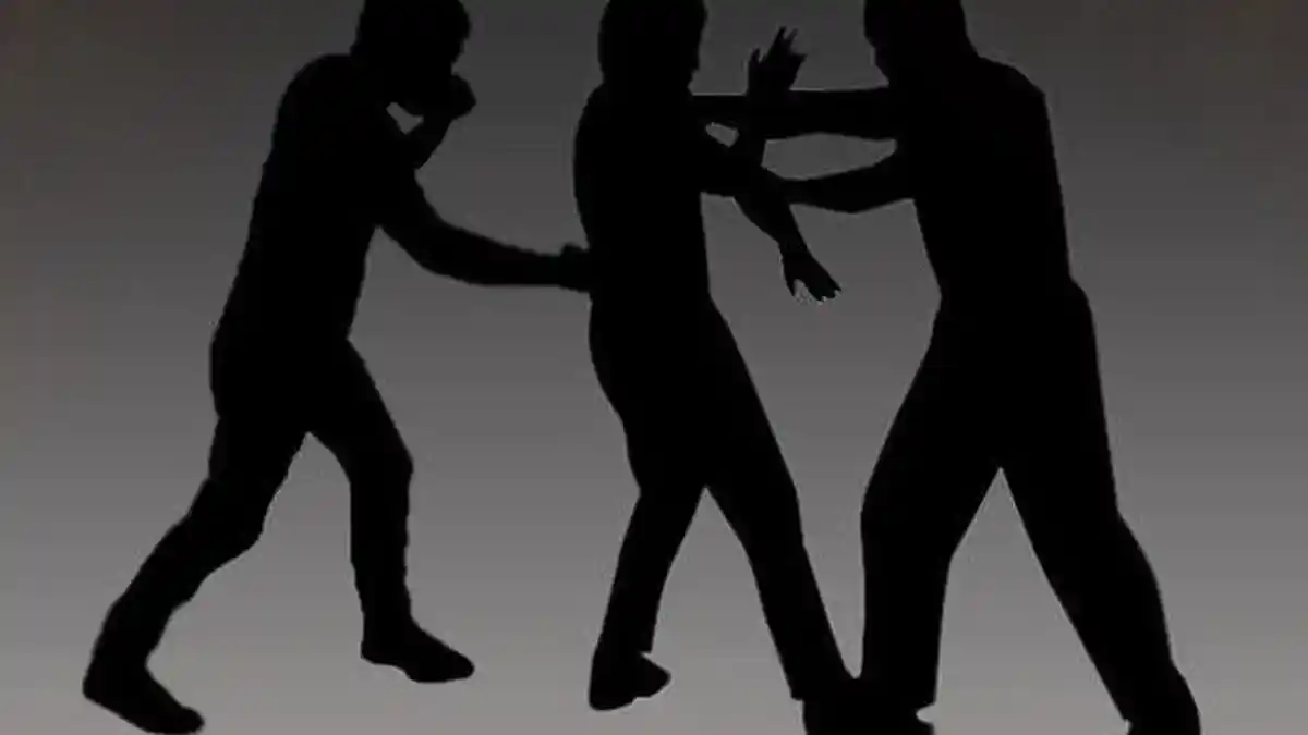 ASTAGFIRULLAH! Emosi Gegara Disenggol, Geng Motor Ini Keroyok Sopir Truk hingga Kritis di Samarinda